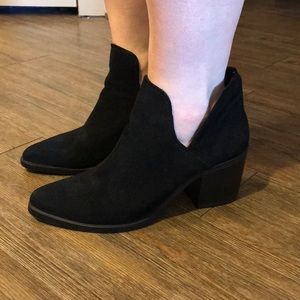 Steve Madden ‘Prezzie’ bootie size 11